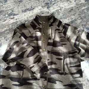 Easel Black and Gray Teddy Jacket with Stand-Up Collar